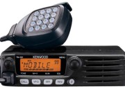 VHF Fija TM 281E
